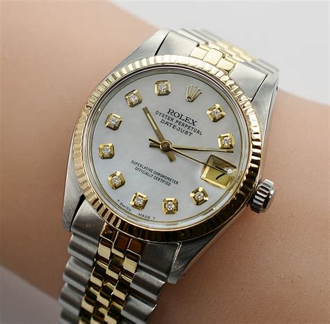 datejust rolex womens gold